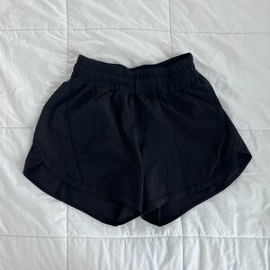 Lululemon Track That mid rise, 5” inseam